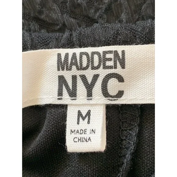 Madden NYC Black Textured Dress Short Sleeve Size Medium - Picture 3 of 7
